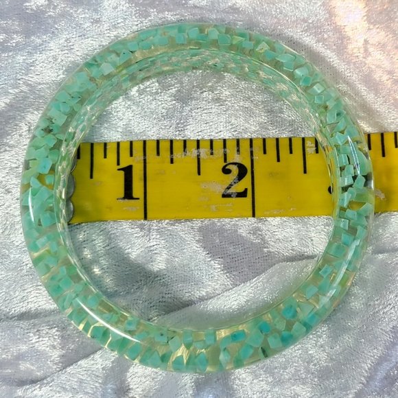 3 Lucite Bangle Bracelets - Picture 11 of 11